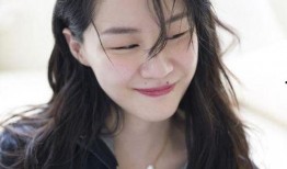 泰国cp最新爆料女明星,女明星恋情曝光，甜蜜瞬间引粉丝热议